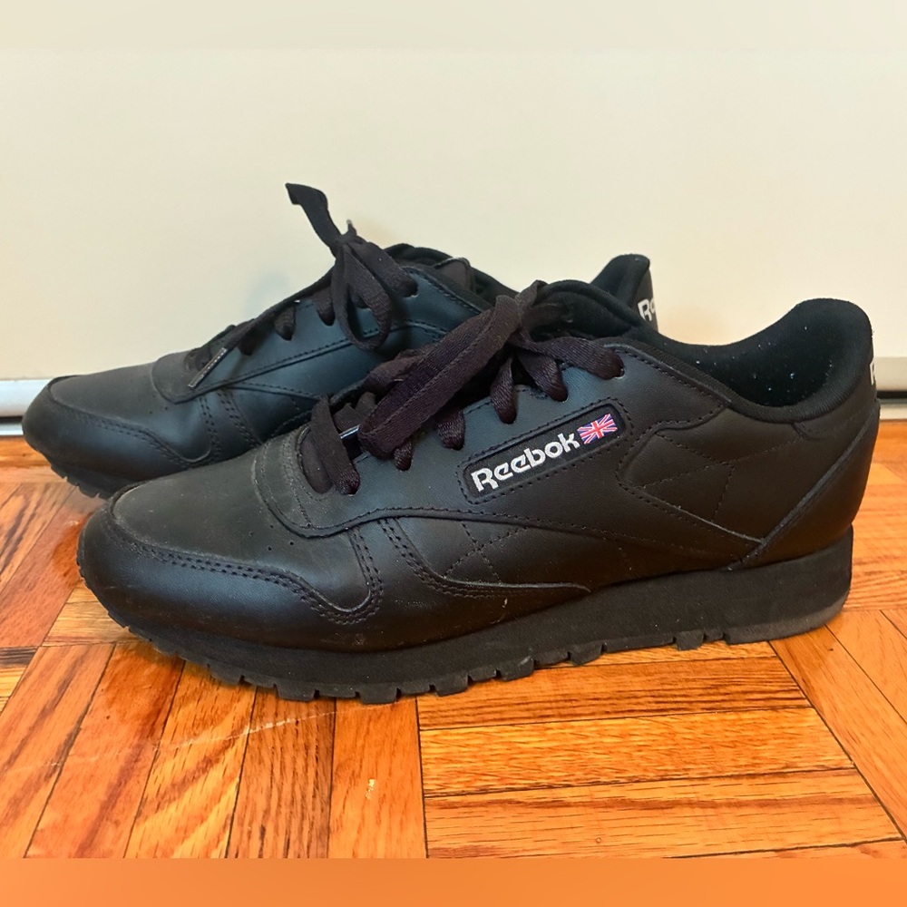 Reebok Classic Women’s Sneakers